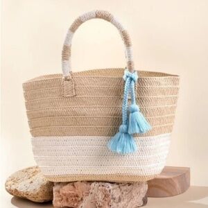 Altru Good Summer CAUSEBOX Straw Tote
